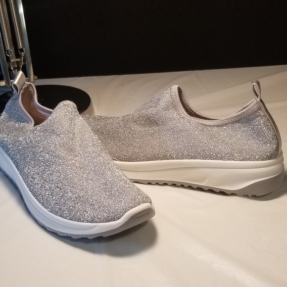 Silver glitter sneakers - Picture 1 of 8